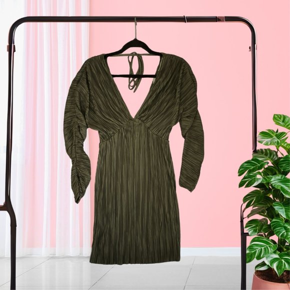 Dresses & Skirts - NWT idem ditto Green Dress - Size Small